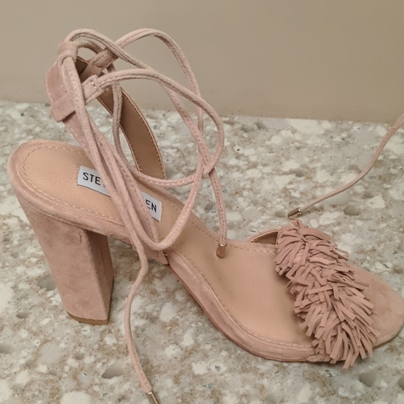 Steve Madden Shoes - Picture 2 of 8
